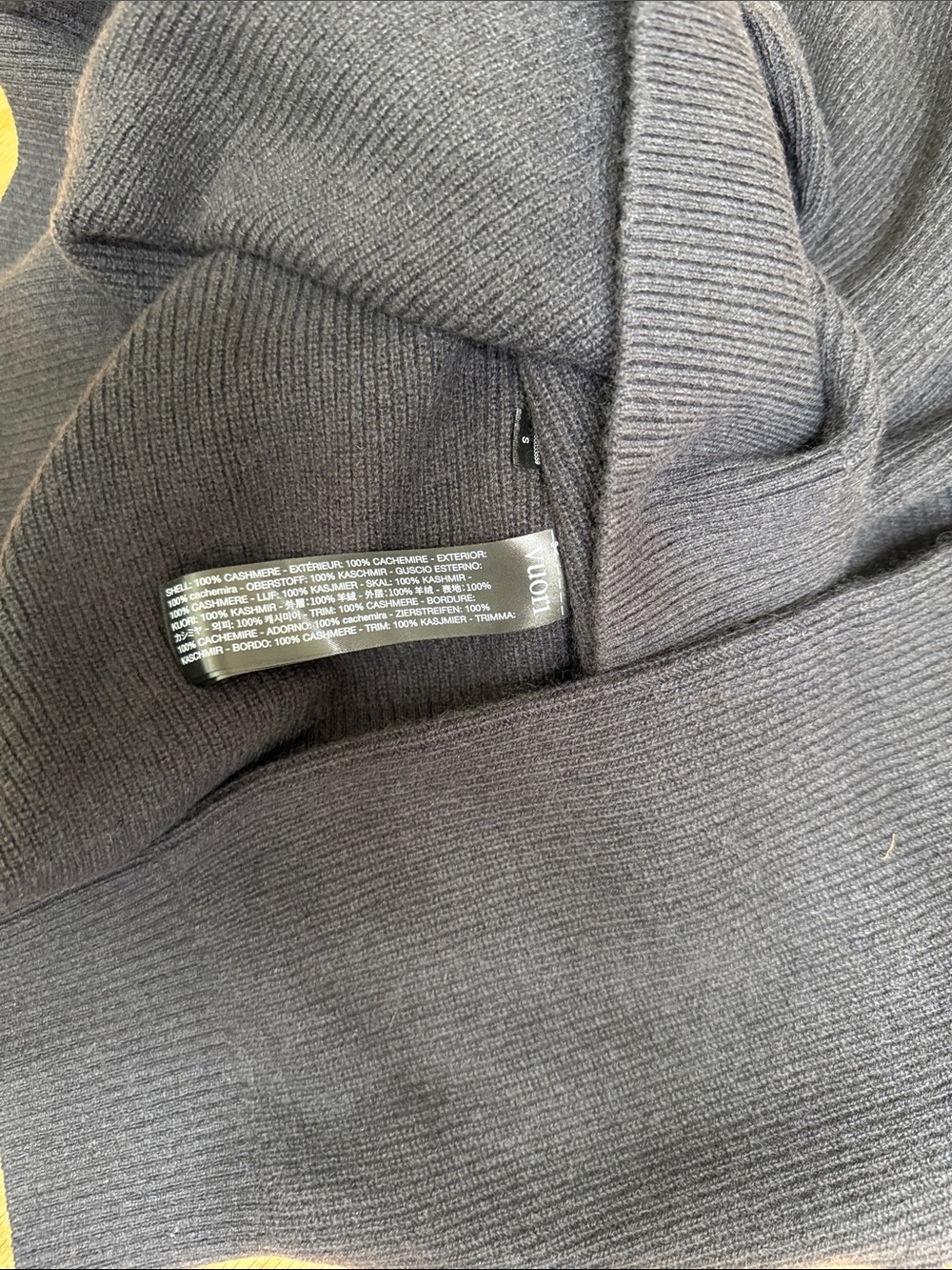 NWT Vuori Émilie Cashmere Oversized Rib Crew, Vintage Black, size S - Picture 6 of 6
